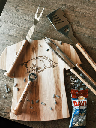 Arkansas BBQ: ARKANSAS CUTTING BOARD | JERSEY STYLE