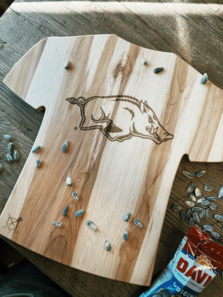 Arkansas BBQ: ARKANSAS CUTTING BOARD | JERSEY STYLE