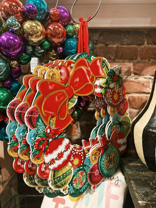 Vintage 18" Wreath - Ornaments