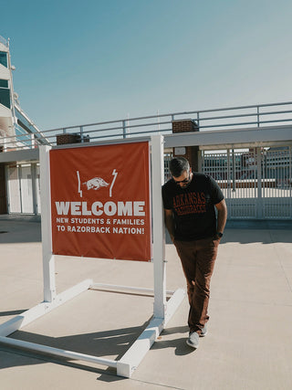 Arkansas Razorbacks Logo T-Shirt- Black