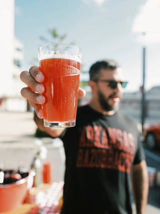 Arkansas Razorbacks Logo T-Shirt- Black