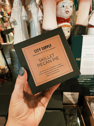 Skillet Pecan Pie Candle