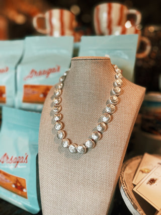 Amora Pearl Coin Necklace
