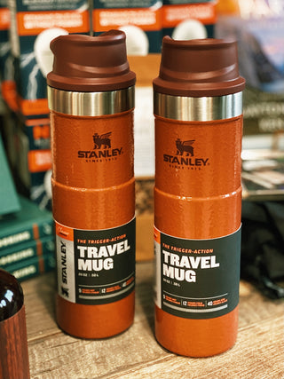 Stanley: Trigger Action Travel Mug - Rust Orange