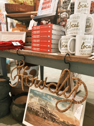 Seagrass and Iron "Howdy" Wall Decor (PICK-UP ONLY)