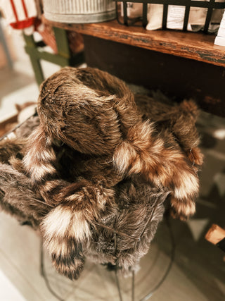 Real Raccoon Tail Hat