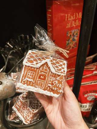 Gingerbread House Candle