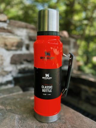 Stanley: 1.5 qt Classic Legendary Bottle - Blaze Orange