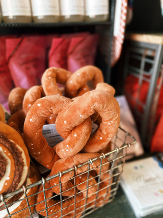 Pretzel Dog Toy