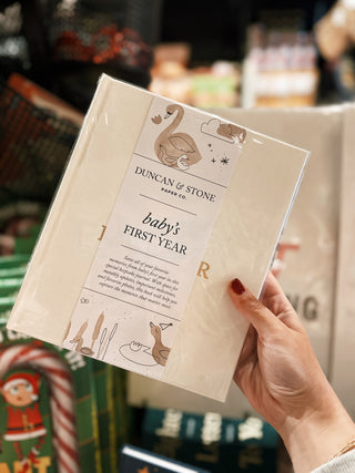 Duncan & Stone - Baby's First Year Memory Book & Photo Album | Cream