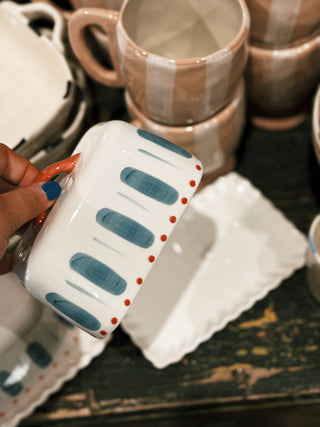 Stoneware Scalloped Butter Dish