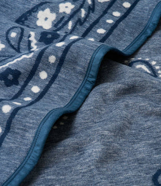 ChappyWrap - Vintage Blue Bandana Blanket: Original