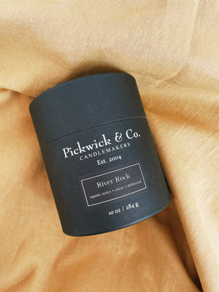 Pickwick & Co: River Rock