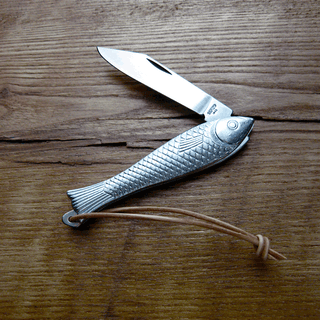 Mollyjogger: Fingerling Fish Knife